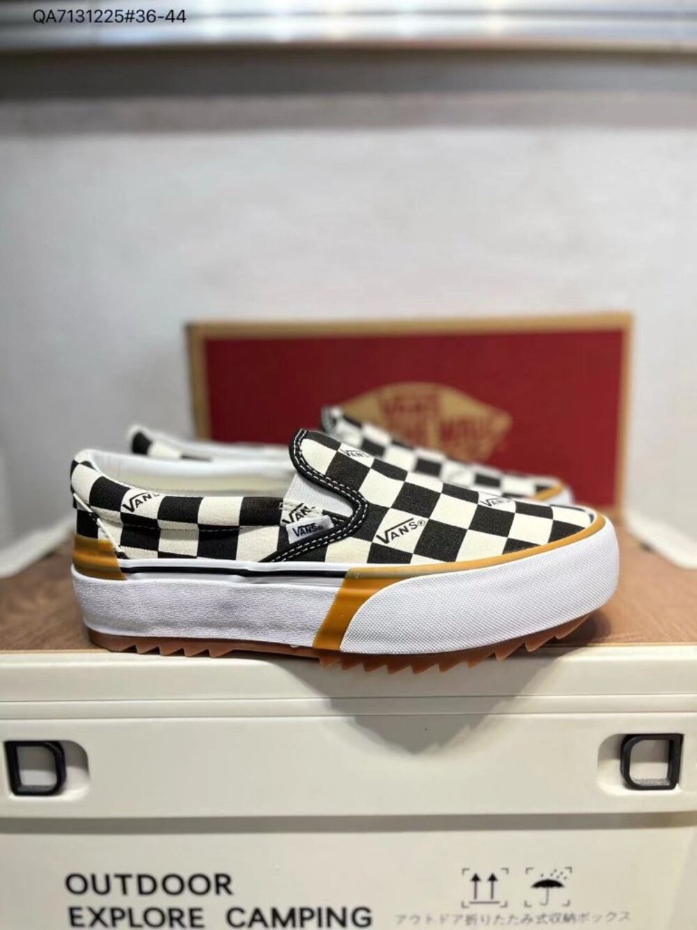 VANS Slip On Canvas Checkerboard Shoes - Comfortable Fit - Picture 4 of 6